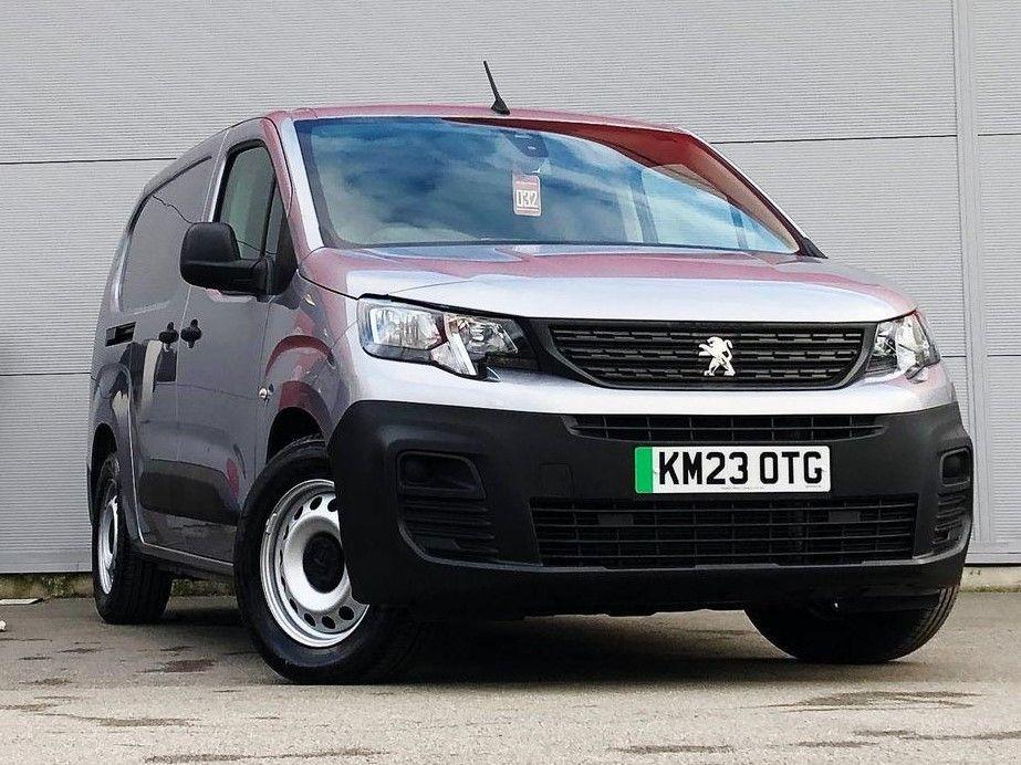 2023 Peugeot e-Partner